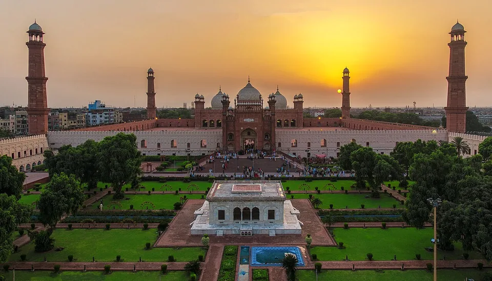 Badshahi Mosque and gardens at sunset in Lahore