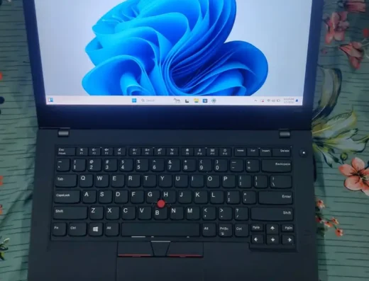 LENOVO Ryzen 5 PRO=Core i7 10th Gen 4K Display 8/256 AMD Vega 8 Card