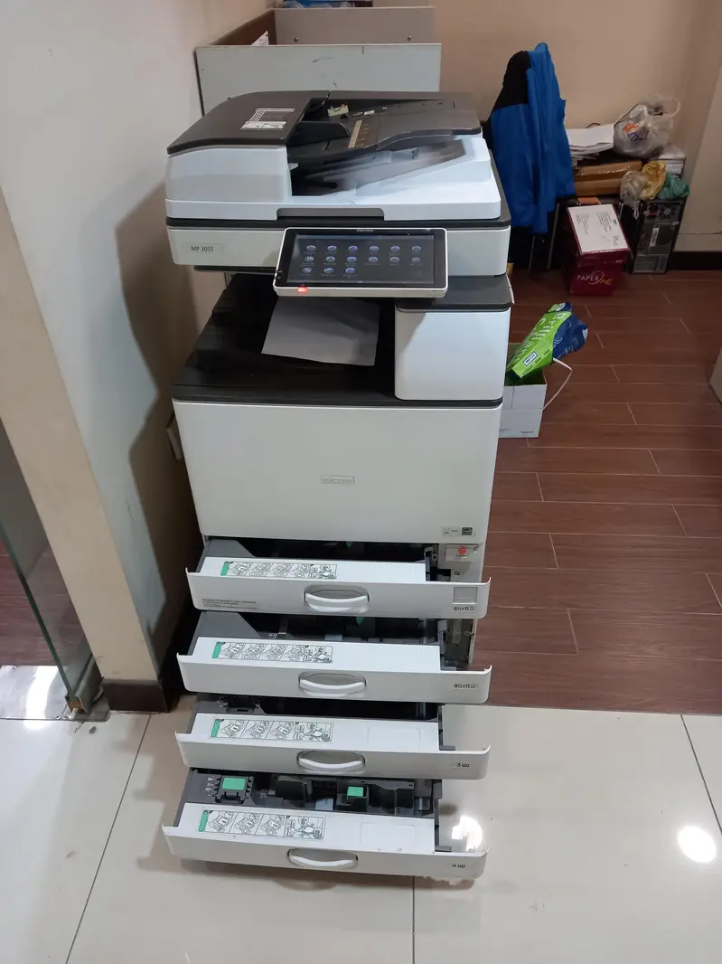 566413710-800x600