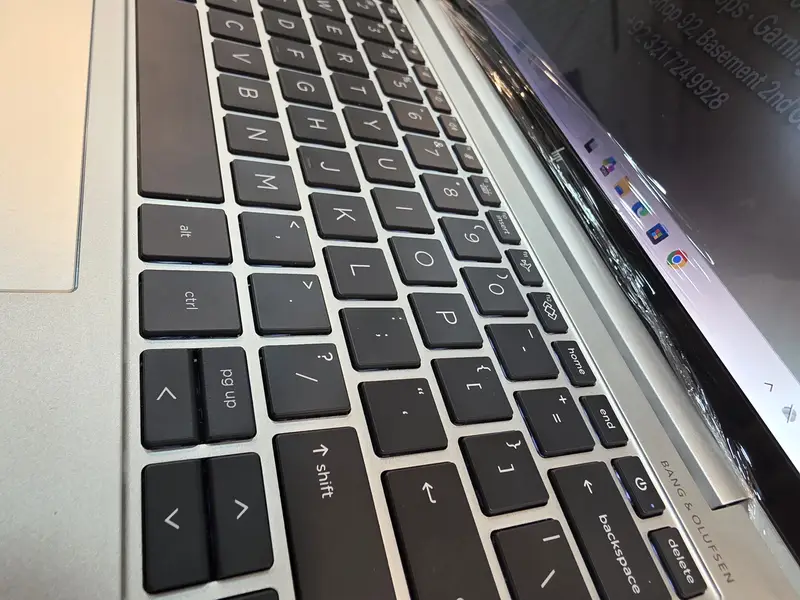 HP EliteBook - Core i7 - Intel 12th Generation - 32GB RAM - SSD for Sale in Faisalabad