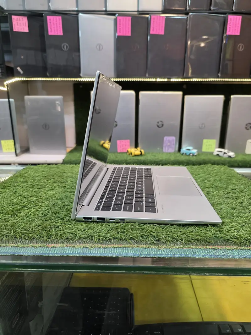 HP EliteBook - Core i7 - Intel 12th Generation - 32GB RAM - SSD for Sale in Faisalabad