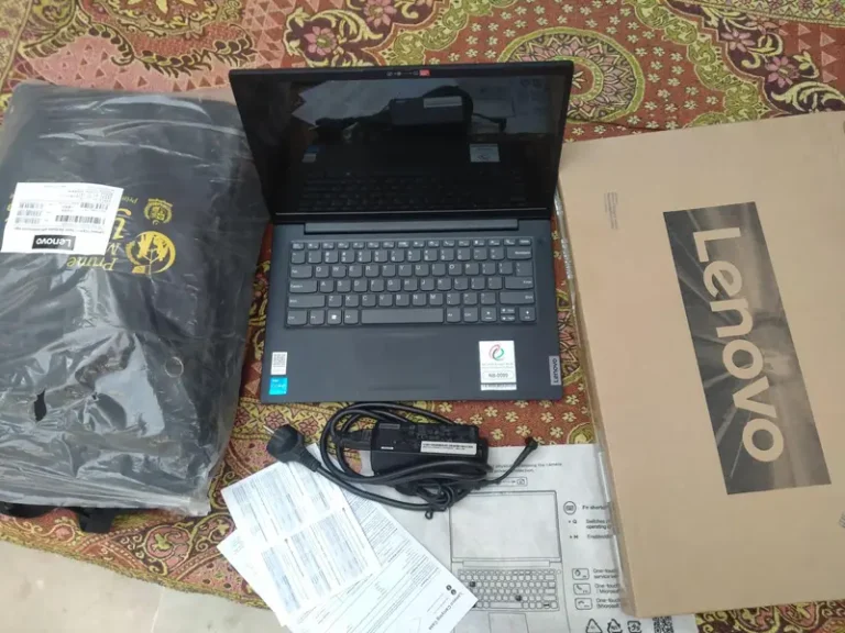 Lenovo Core i5 12th Gen, 8/256 SSD