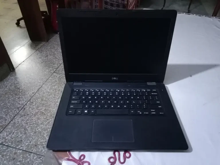 Dell Latitude 3490 | Intel Core i5 8th Gen | 6-Hour Battery Life | High-Performance Business Laptop