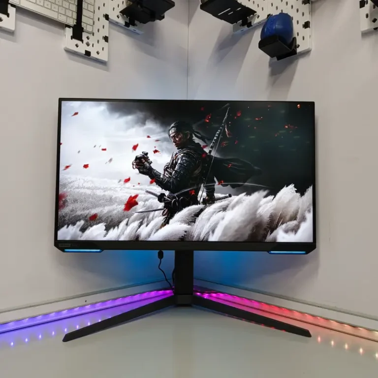 Samsung Odyssey G7 28inch IPS 4K 144Hz 1ms Gaming Borderless Monitor