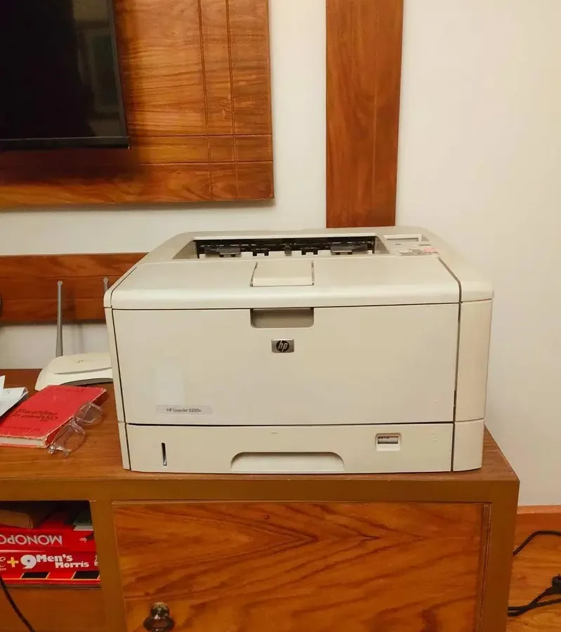 hp laser jet 5200n