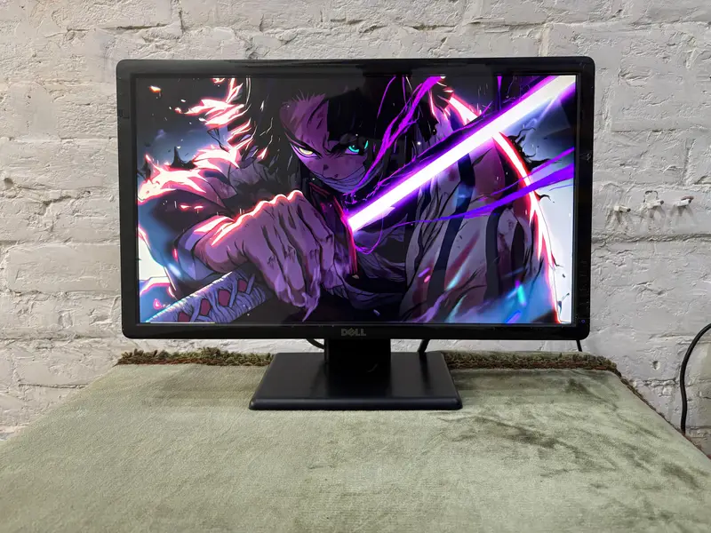 Monitor - 22 Inch for Sale