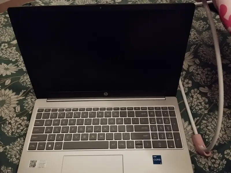 HP Laptop (13th Generation) | 8GB RAM | 500GB High-Speed SSD | Slim, Fast & Pristine condition