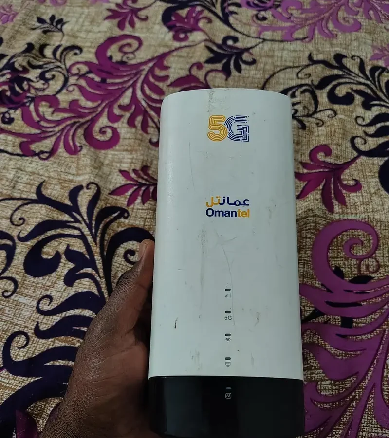 Aurora C082 4G+/5G SIM Router