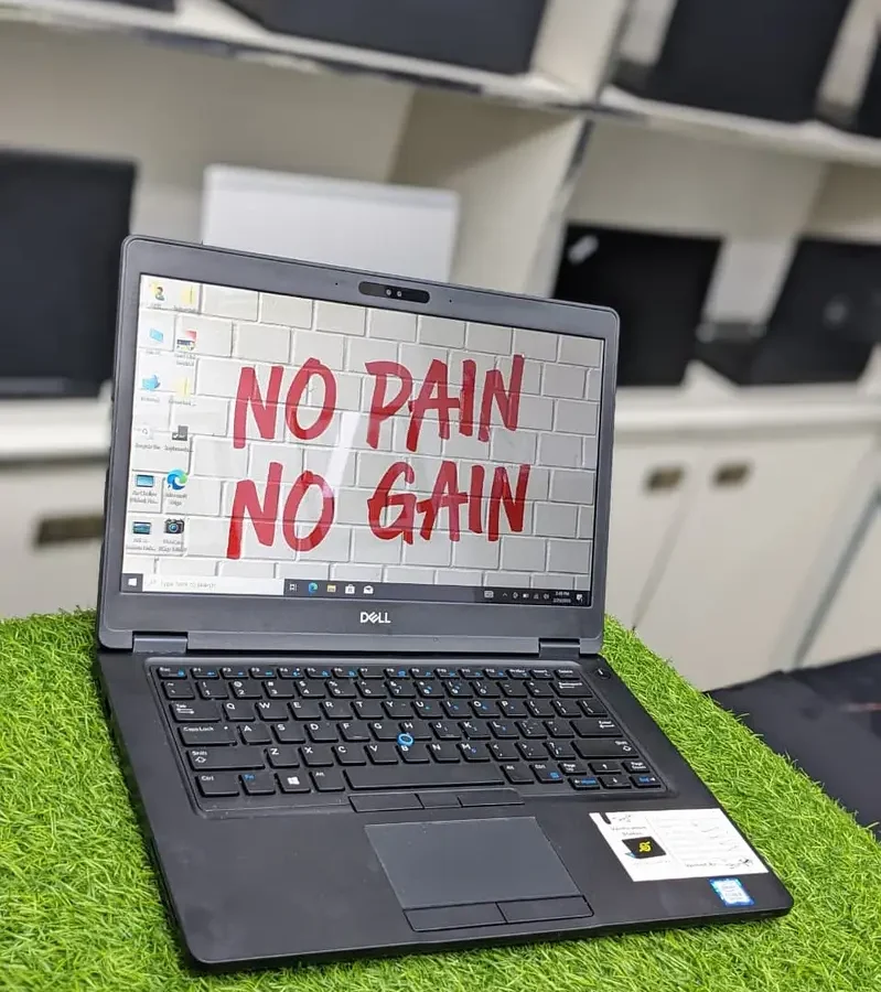 Dell Latitude 5491 i5 8th Gen H Processor Touch Screen 8GB 256GB SSD !
