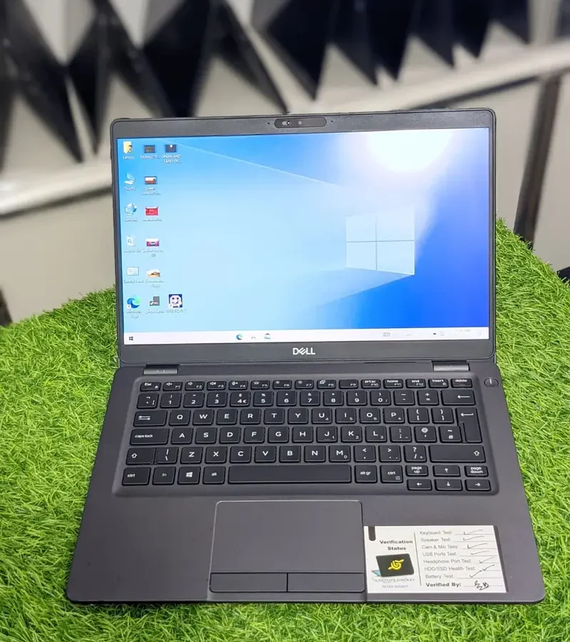 Dell Latitude 5300 Touch Screen i5 8th Gen 8GB RAM 256GB SSD Bezzeless