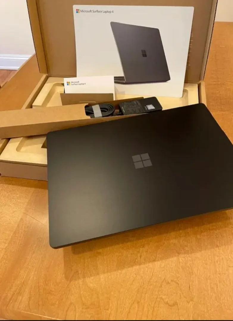 Microsoft Surface Laptop 4: Intel Core i5 (11th Gen) | Ultra HD 4K & 8K Output Support