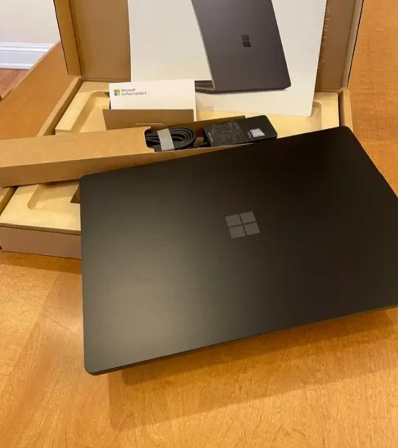 Microsoft Surface Laptop 4: Intel Core i5 (11th Gen) | Ultra HD 4K & 8K Output Support
