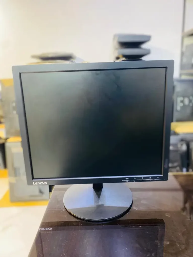 led | Lenovo 17.3-inch | lcd | gaming monitor | office led | lcd
