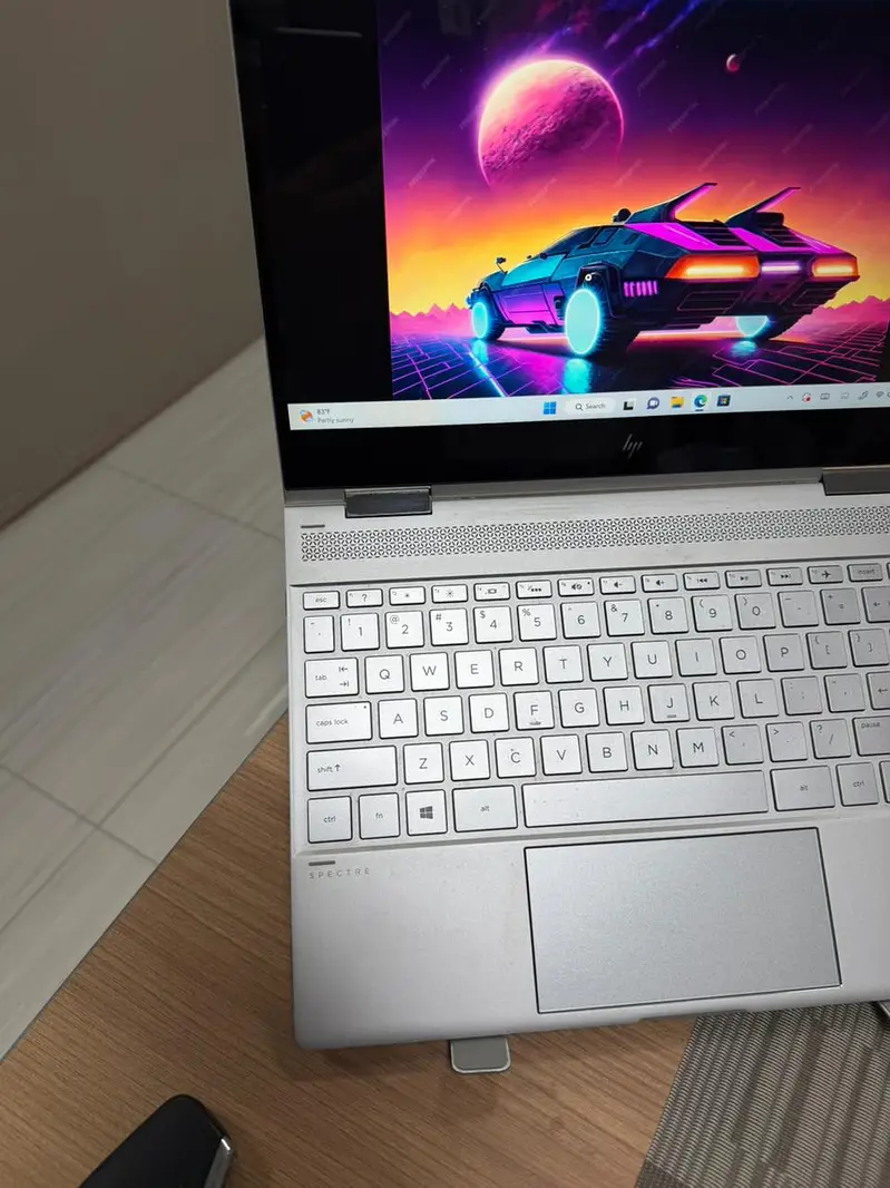 HP Spectre - Core i5 - 8GB RAM - SSD for Sale