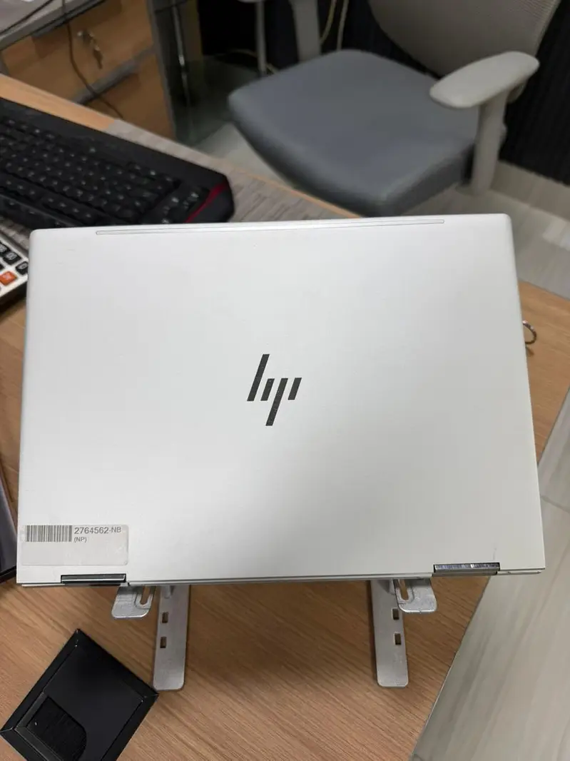 HP Spectre - Core i5 - 8GB RAM - SSD for Sale
