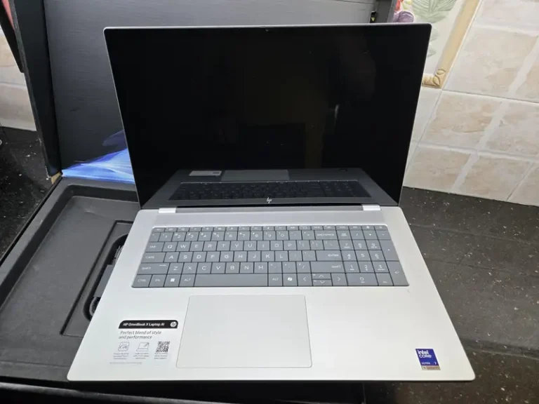 HP OmniBook X Ultra | Snapdragon® X Elite | 16GB RAM | 1TB SSD | Next-Gen AI PC