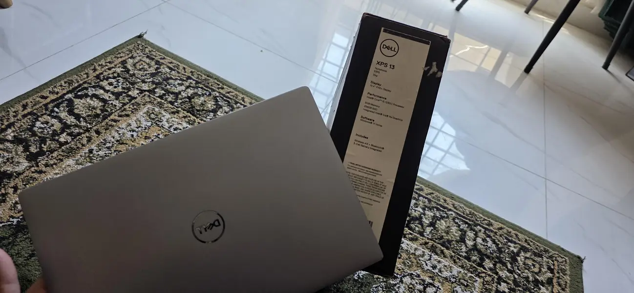 Dell XPS - Core i5 - Intel 12th Generation - 8GB RAM - SSD for Sale in Lahore