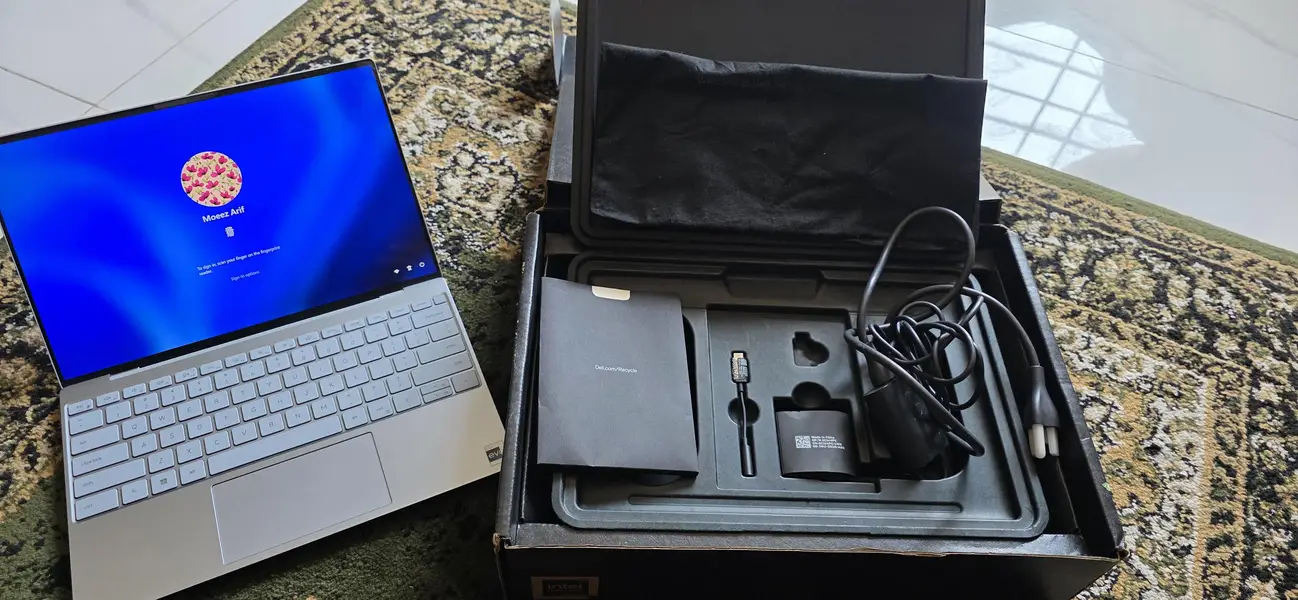 Dell XPS - Core i5 - Intel 12th Generation - 8GB RAM - SSD for Sale in Lahore