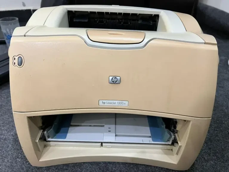 HP laserjet 1300n