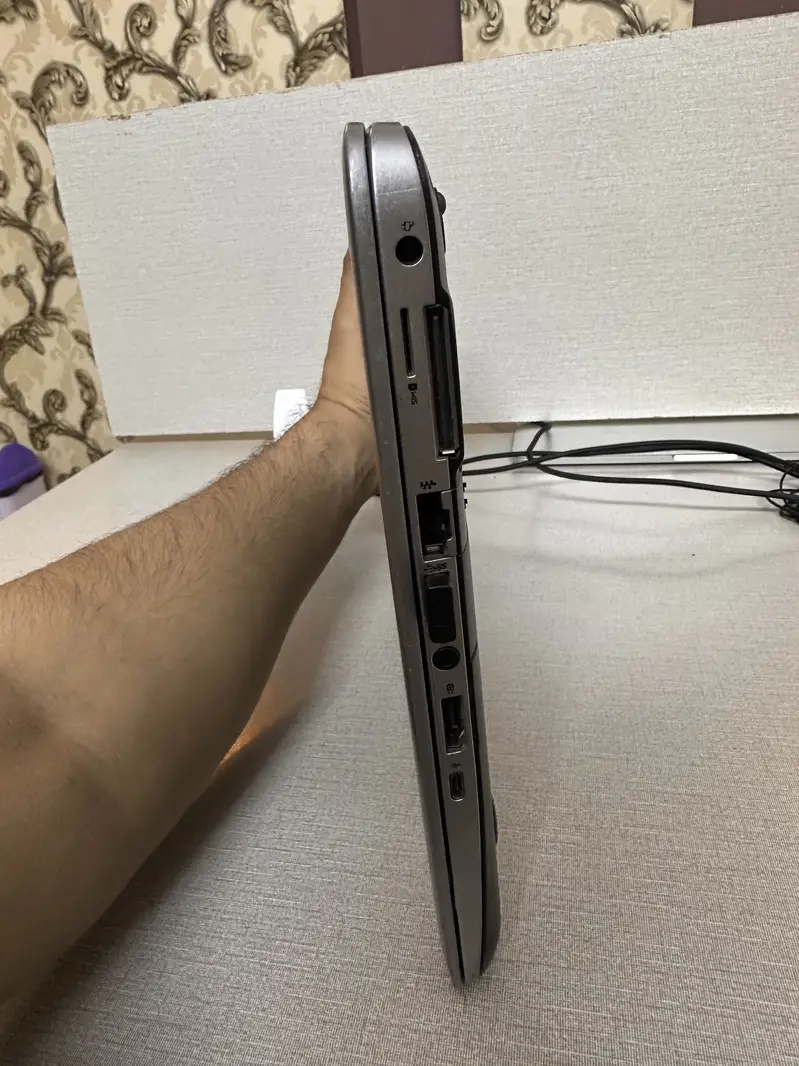 611342798-800x600