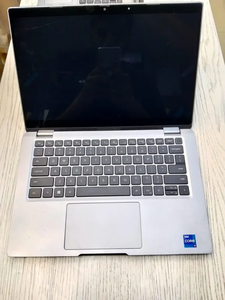 Dell Latitude 5330