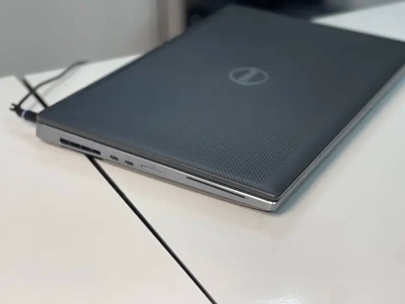 Dell Precision - Core i7 - Intel 9th Generation - 16GB RAM - SSD for Sale in Islamabad