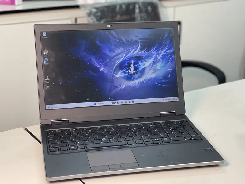 Dell Precision - Core i7 - Intel 9th Generation - 16GB RAM - SSD for Sale in Islamabad