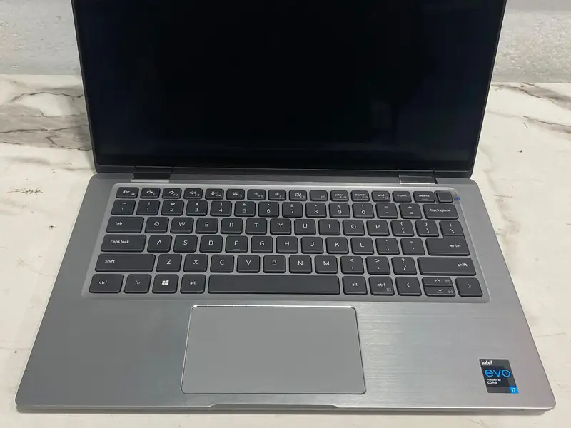 612208559-800x600