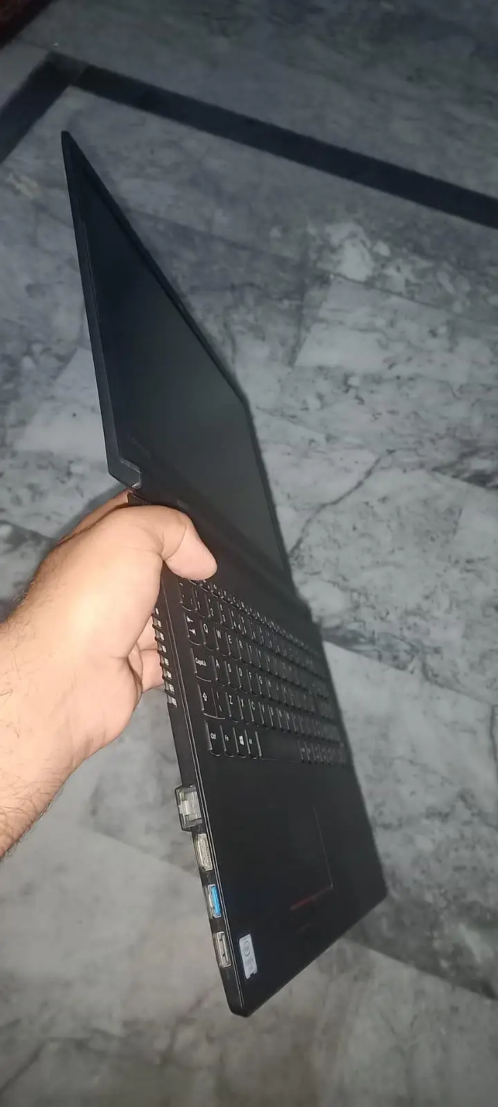 612450688-800x600