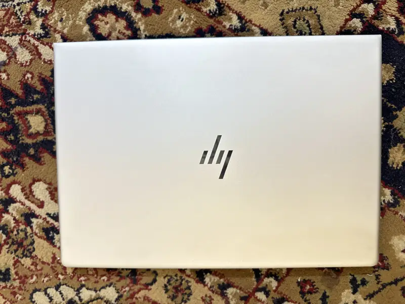 612477414-800x600