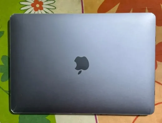MacBook Air M1 – 8 / 256 GB