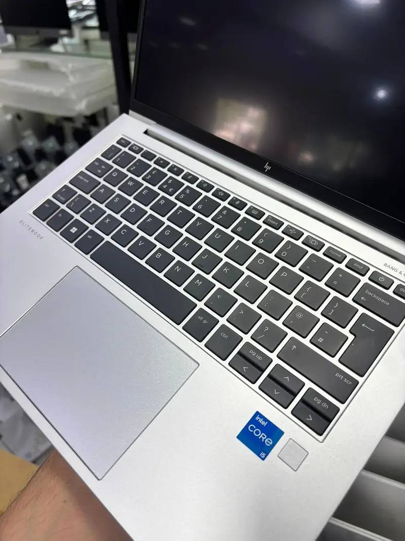 612867505-800x600
