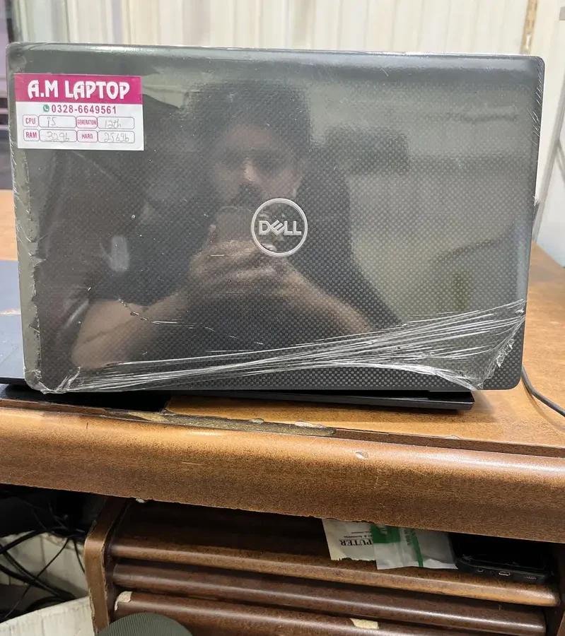 DELL LATITUDE 7430 core i5 12TH GENERATION 32GB DDR4 Ram 256NVME