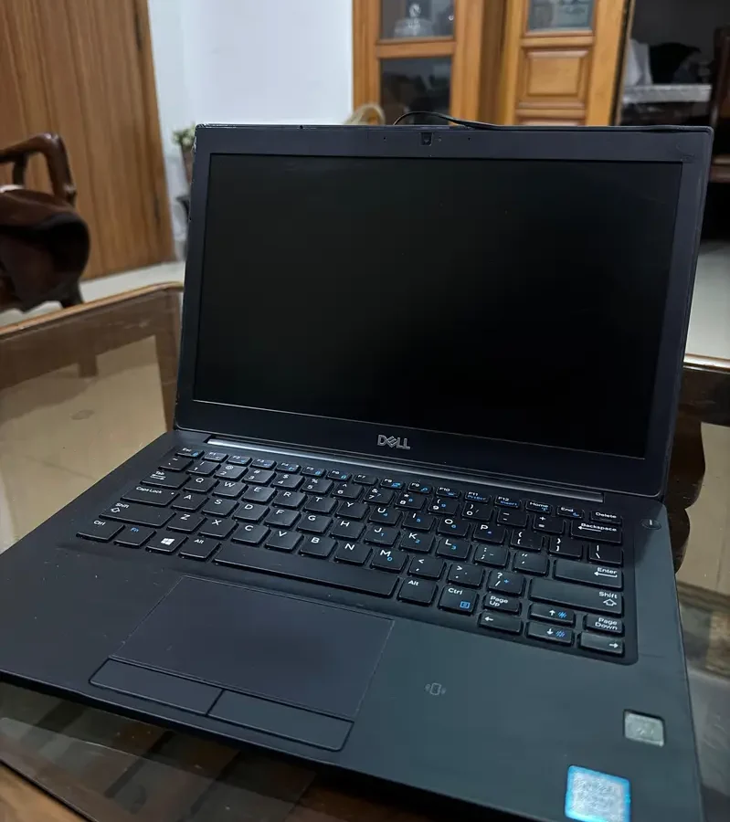 Dell Latitude E7290 i5 8th Gen | 8GB RAM | 500GB SSD