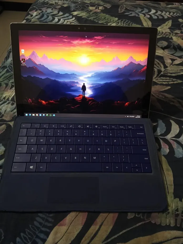 Microsoft Surface Pro 4 i5 6th Gen | Touch | Tab + Laptop