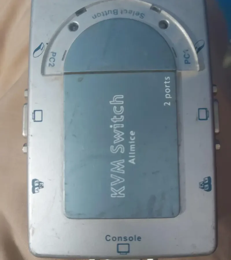 KVM SWITCH 2ports wala h