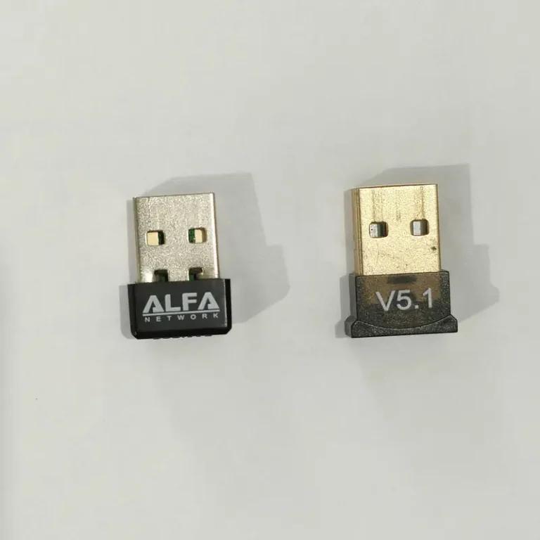 1 Wifi & 1 Bluetooth Dongle