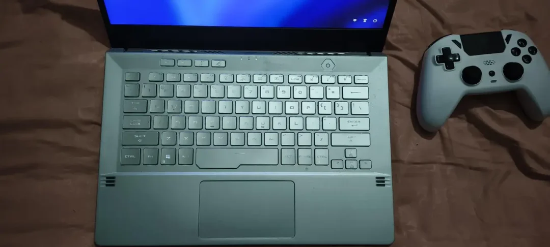 Asus ROG Zephyrus RTX 2060 16GB RAM 1TB SSD 10/10 Condition