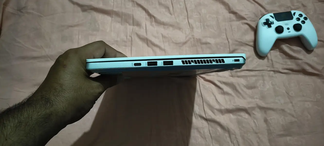 612086723-800x600