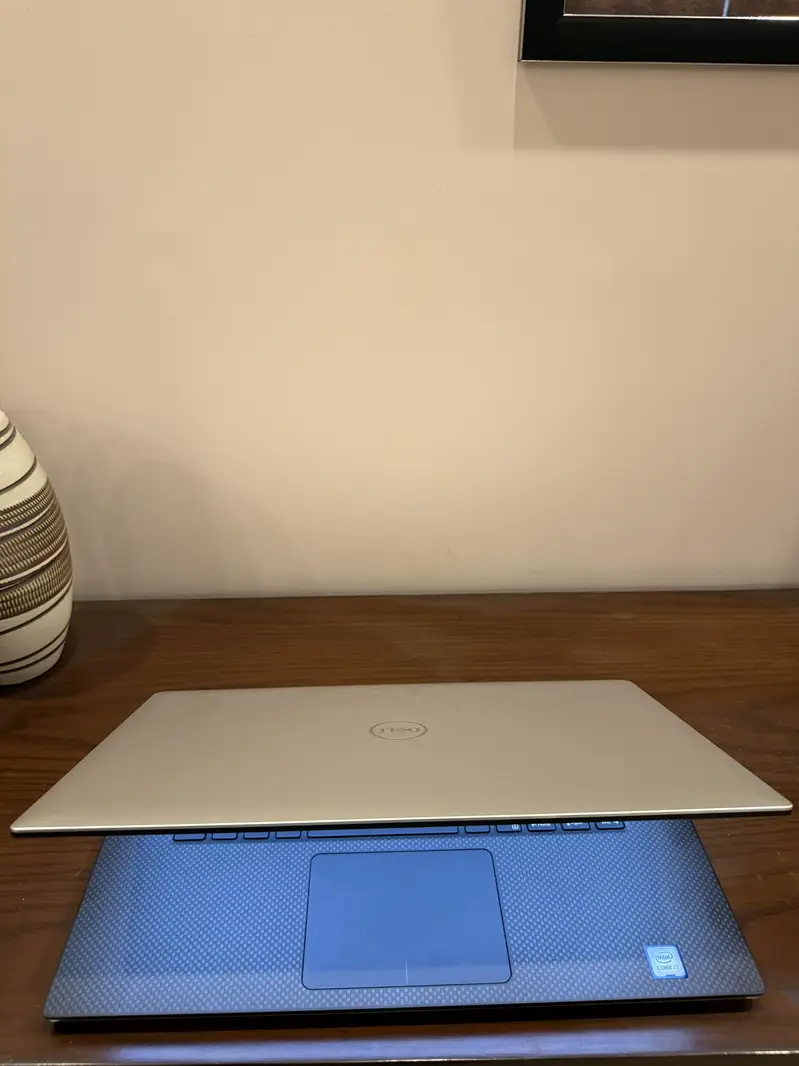 Dell XPS - Core i7 - Intel 9th Generation - 16GB RAM - SSD for Sale in Lahore