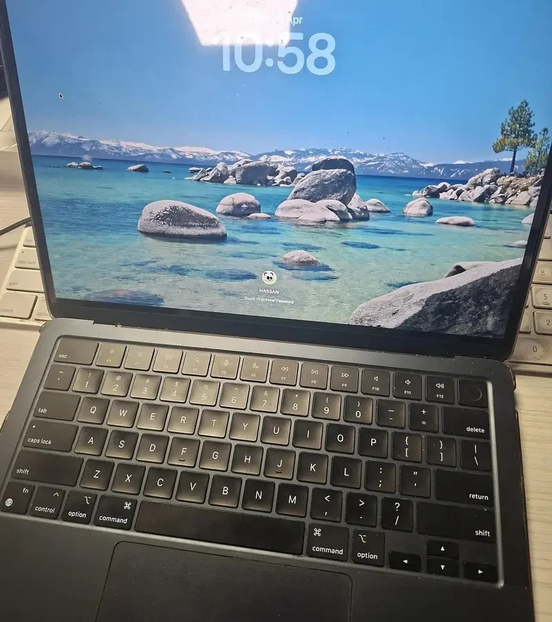 MacBook Air M2 Midnight Blue | 8GB RAM 256GB SSD