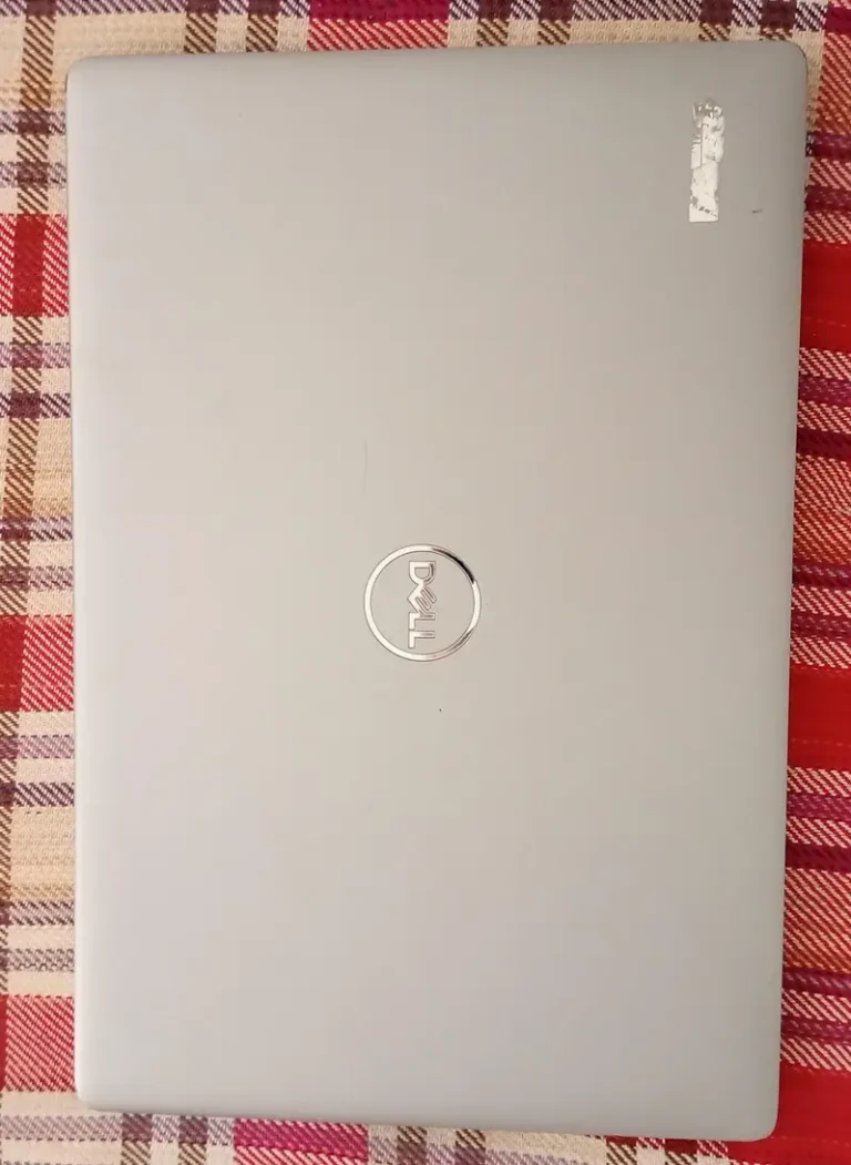 DELL Latitude 5400 chrome