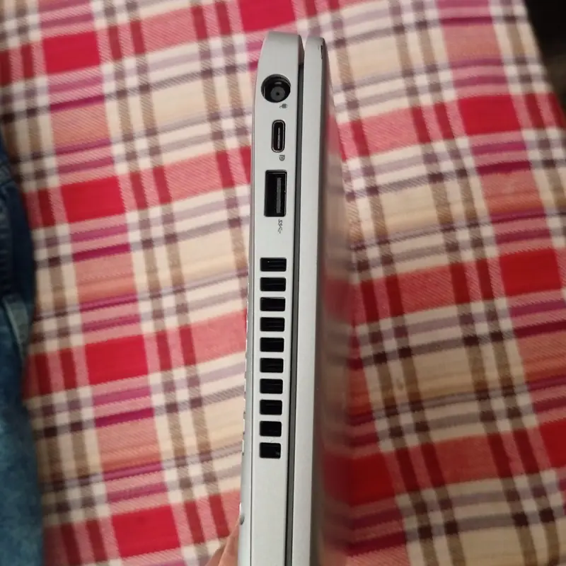 Dell Latitude - 8GB RAM - SSD for Sale in Wah