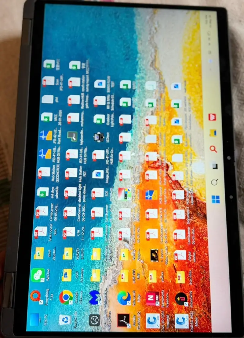 614632144-800x600
