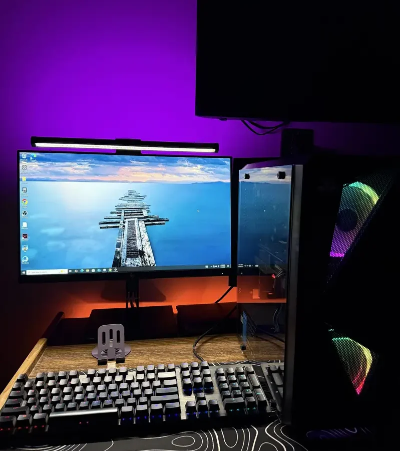 Gaming PC i5 9400F | RX 5500 XT 8GB | 16GB RAM | 256GB SSD + 500GB HDD