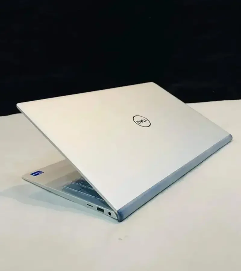 Branded Dell Laptop Core i7 11th Gen Gaming pc ‘ ‘ Apple i7 10/10 i3