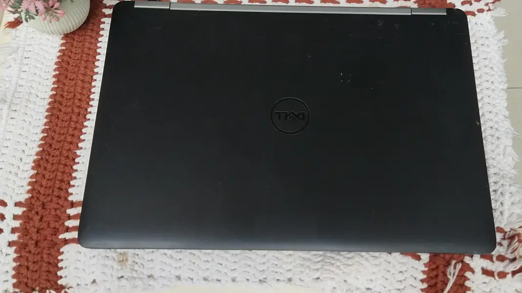 615011588-800x600