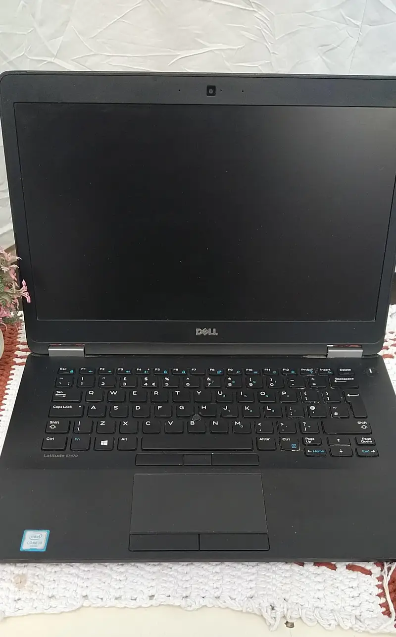 615011589-800x600