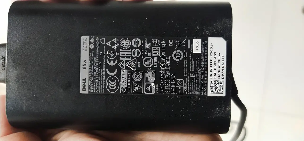 615011593-800x600