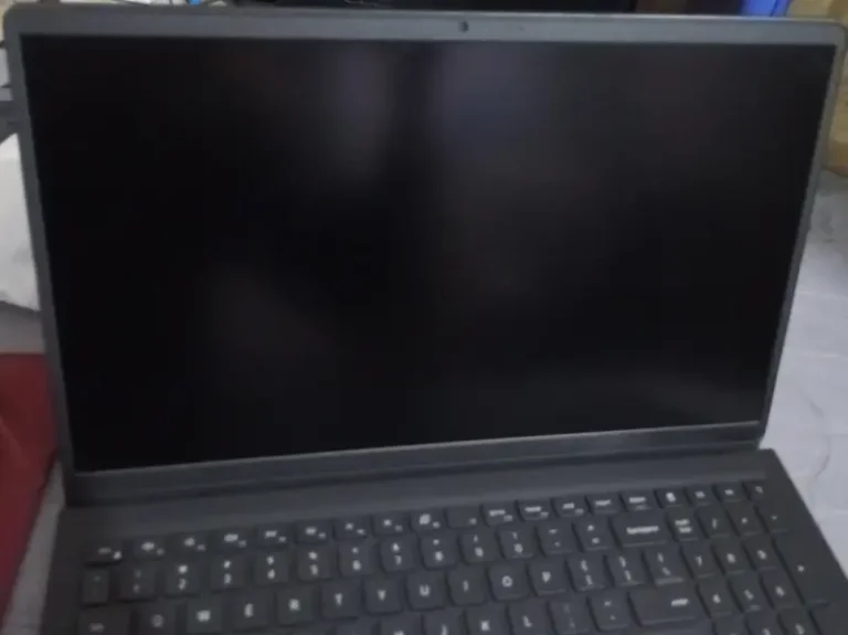 Dell Vostro 3520 core i5 12th Gen | 16GB RAM | 500 SSD | Excellentvvvvvv